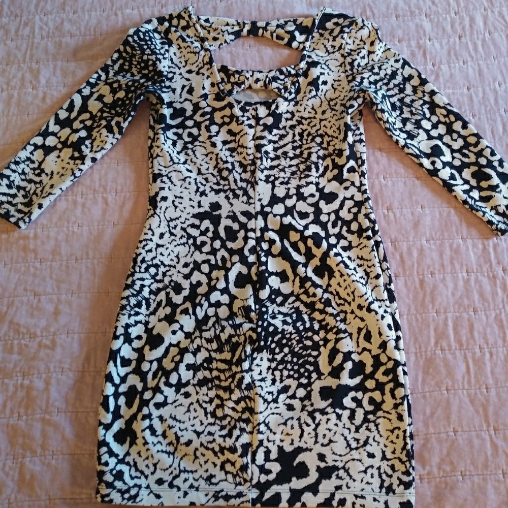 Forever 21 Animal Print BodyCon Mini dress